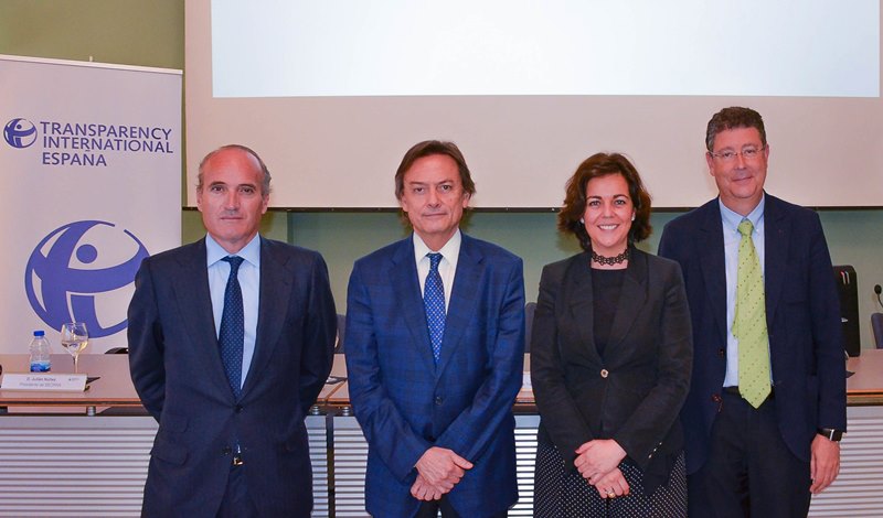 Algunos de los intervinientes al acabar el Acto Algunos de los intervinientes al acabar el Acto